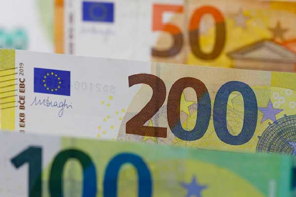 欧洲央行下调三大关键利率25个基点(2025年03月07日)